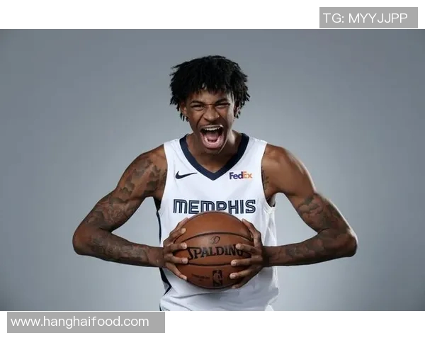 贾莫兰特带领球队冲击季后赛展现超凡篮球才华与领袖魅力